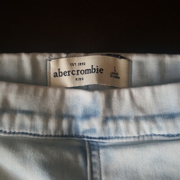 Jeans - Picture 2 of 2